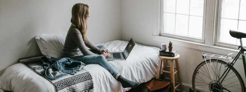 Como começar a dar aulas online? Aprenda em 8 passos fundamentais!