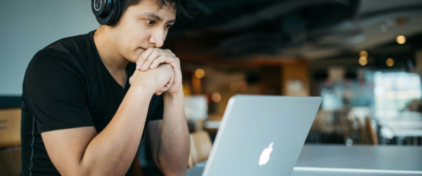 E-book ou curso online: dicas para escolher e monetizar