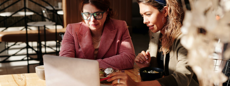 Como funciona a universidade corporativa? 7 exemplos práticos!