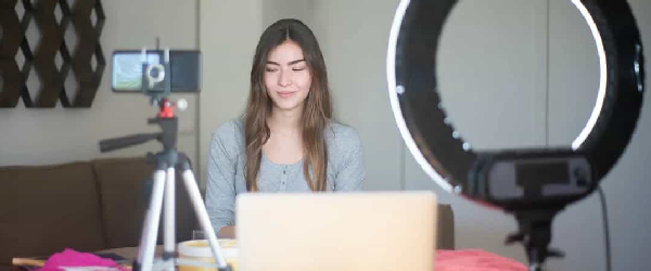 Descubra quanto ganha um produtor de conteúdo + dicas para começar