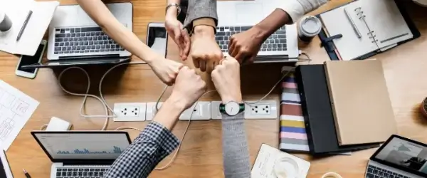 Ambiente de trabalho saudável: quais os benefícios?