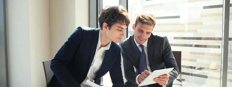 O que é mentoria? Descubra como se tornar um mentor e oferecer esse serviço de forma online
