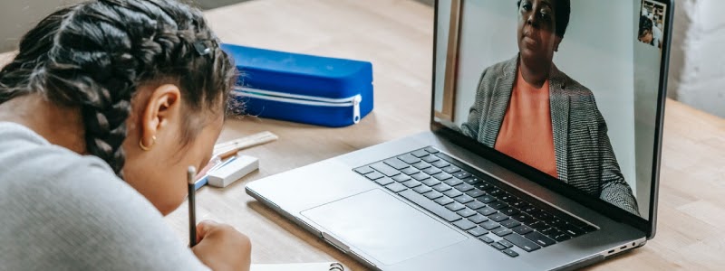 Teoria e prática: qual o papel do aluno na EAD? 5 reflexões!