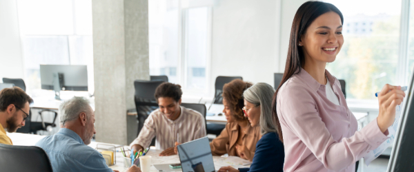 Aprendizagem adaptativa: o que é + como funciona + benefícios