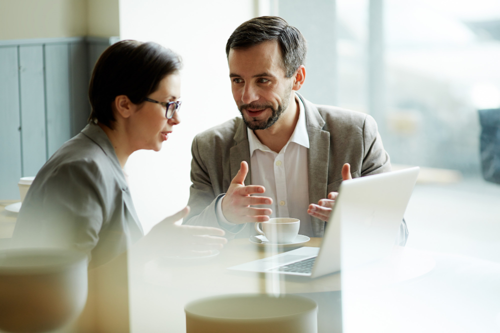Persuasão em vendas: descubra 6 técnicas para impulsionar seus resultados!