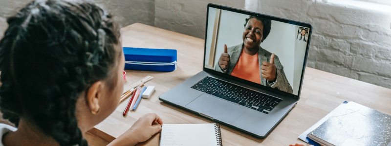3 critérios + 3 opções: melhor programa para dar aula online