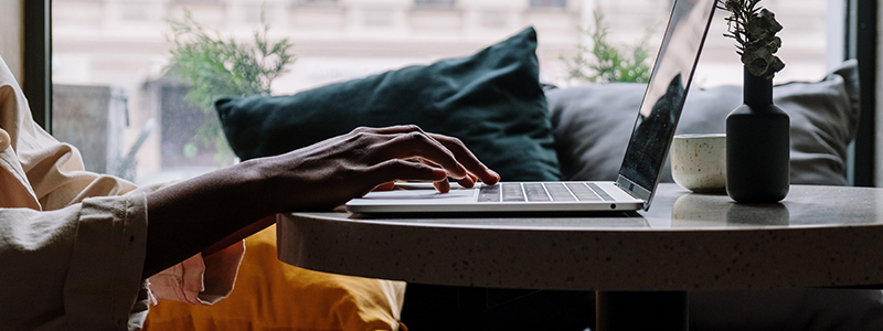 Como dar aula on-line? Melhores dicas para criar conteúdos arrasadores